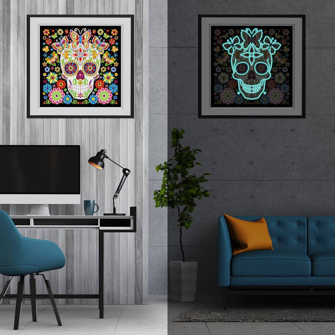 Diamond Painting Nachtleuchtend - Schmetterlinge mit Totenkopf - gedruckt in Ultra-HD - Nachtleuchtend, quadratisch, Schmetterling, Tiere